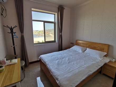 猴研岛沙滩边上纯海景大床房2