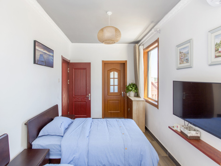 刘公岛附近独栋别墅-二层秋实