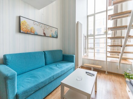 【外泊家】大悦城 达美中心 可住三人loft