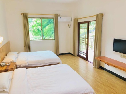 南昆山森林公园度假民宿四房一厅山景大床房出租