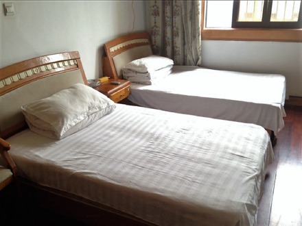 太湖陆巷古村-东庭阁-普通标准间