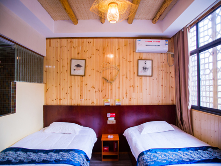 武当山风景区太子坡磨针井逍遥谷村田园风格小间