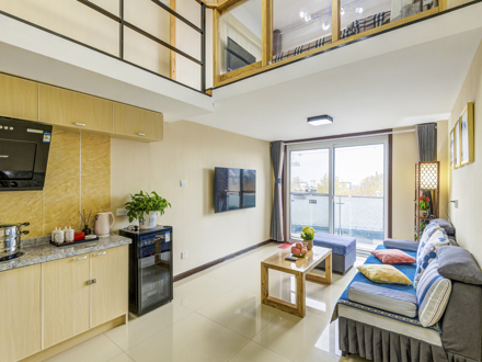 蓬莱阁景区loft复式大床海景房